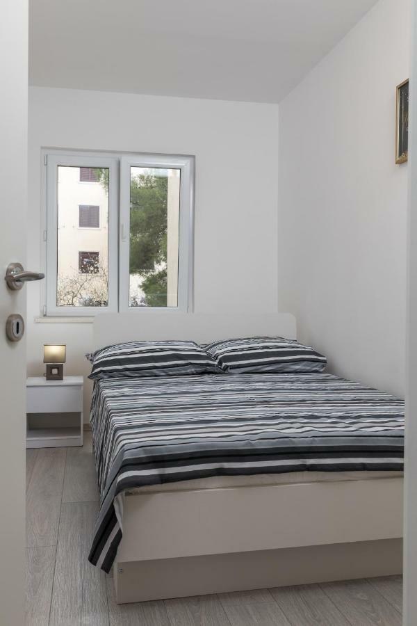 Apartment Name ดูบรอฟนิก ภายนอก รูปภาพ